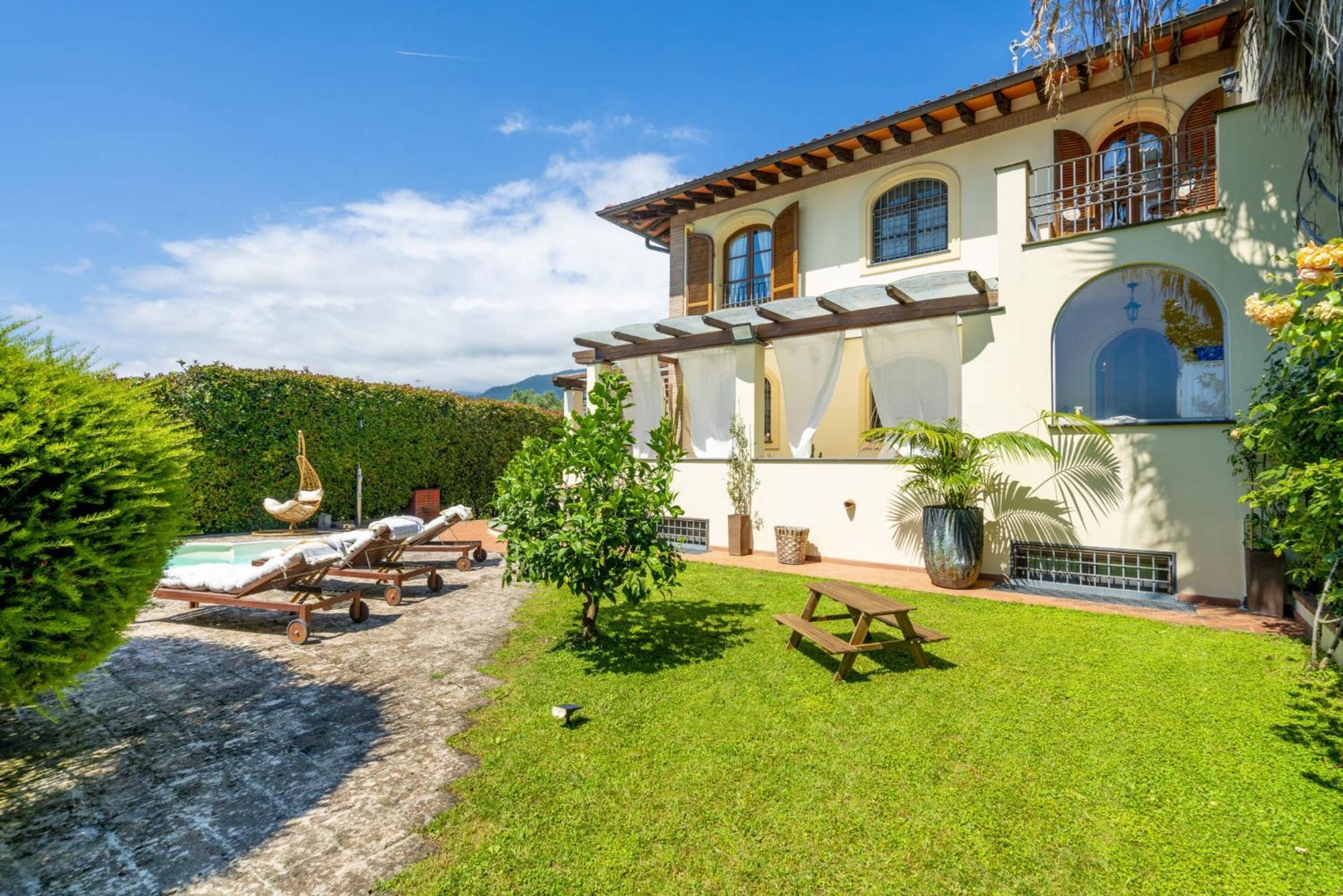 Villa Lorenzo Querceta Zewnętrze zdjęcie